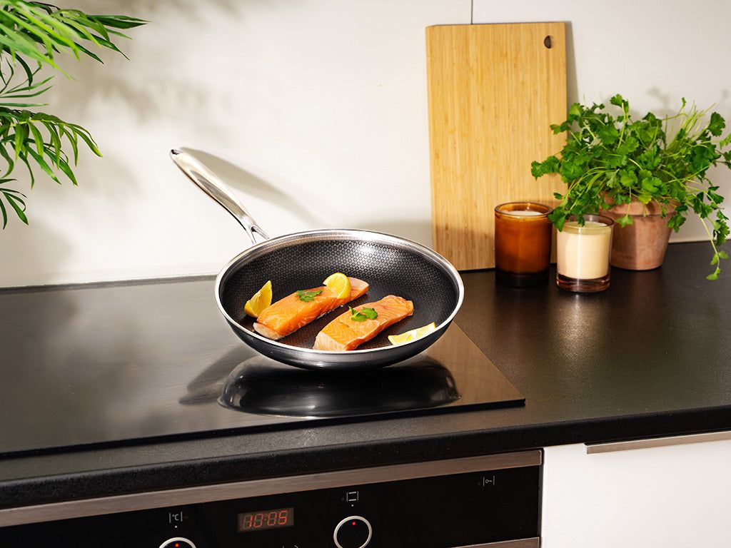 ONYX COOKWARE Hybrid Bratpfanne 24 cm