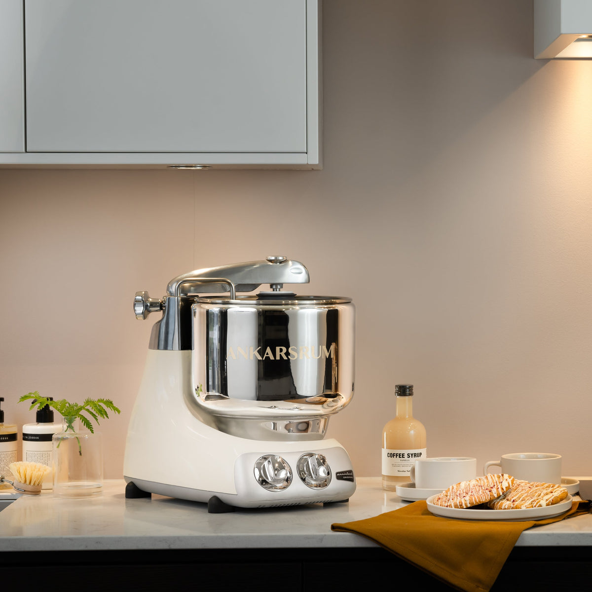 Ankarsrum Küchenmaschine Allrounderset mit Deluxe Zubehörset